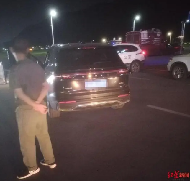 男子醉駕被查后“花式折騰”三小時，最終駕照被吊銷