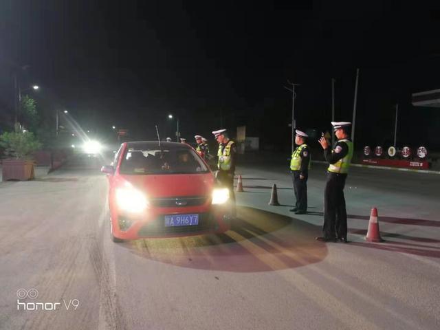 陜西涼皮是哪個(gè)地方的菜 渭南白水公安交警：夜查酒駕不停歇